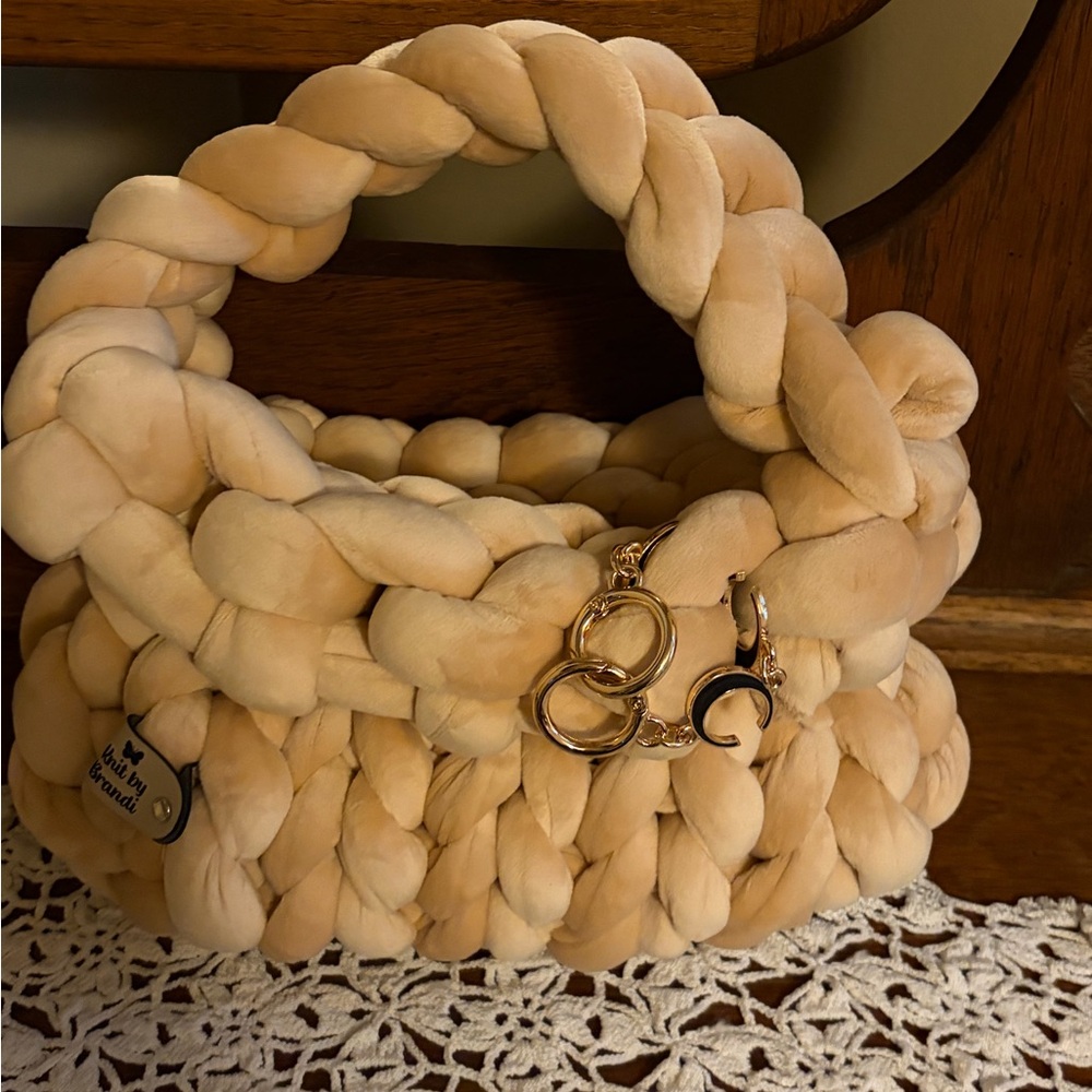 Chunky Knit Tan Handbag